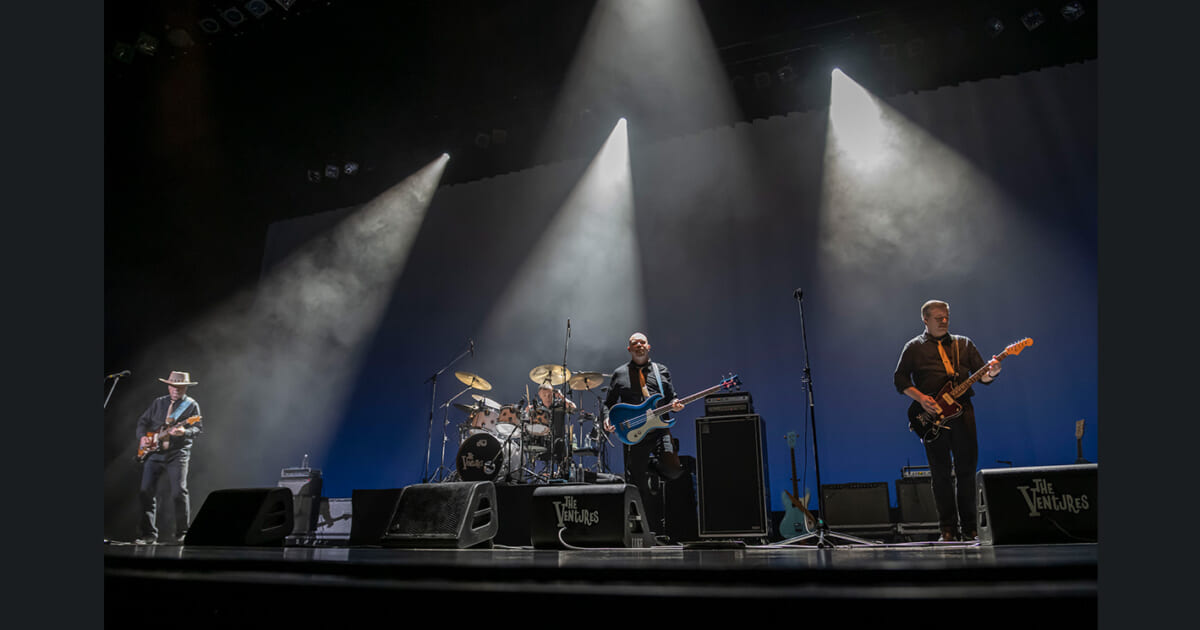 ベンチャーズが来日60周年記念ツアー。変わる時代と変わらぬ音楽 