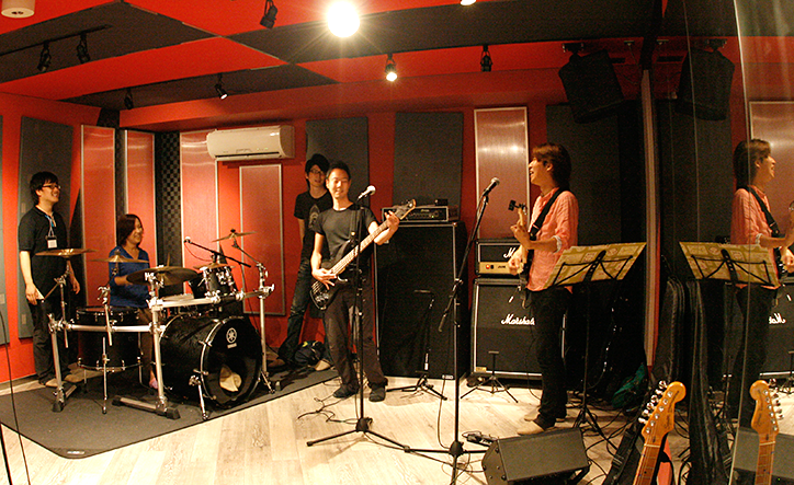 音楽スタジオが使い放題！　夢のようなシェアハウスが誕生