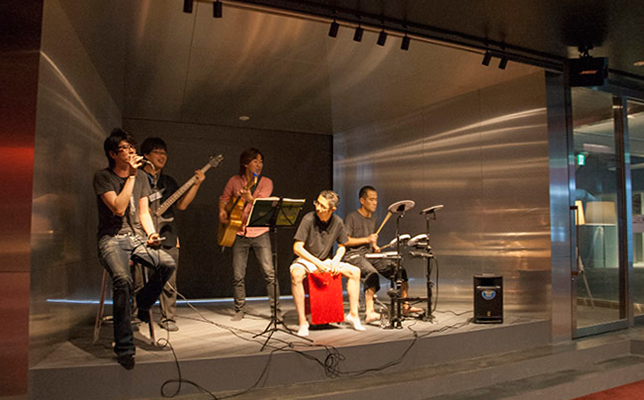 自然とセッションが始まる