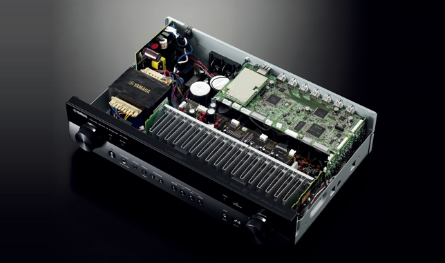 初めてのホームシアターにぴったり！スリムサイズのAVレシーバーRX