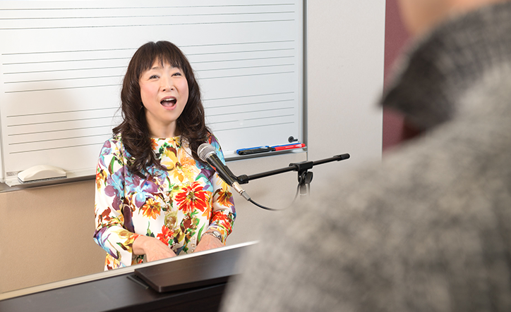 オトノ仕事人　ボイストレーナー