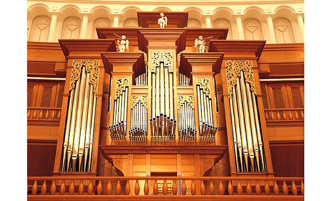 サラマンカホール（Web音遊人）