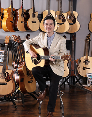 古川忠義〔ふるかわ・ただよし〕