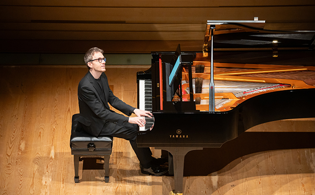 アレクサンドル・タロー 