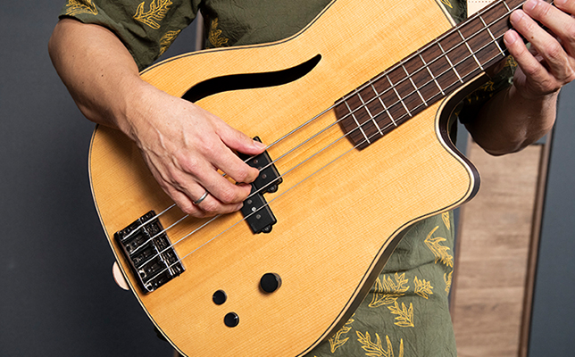 ヤマハと開発しているベース