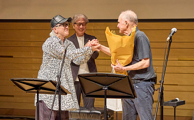 浅倉大介氏(左)、松竹秀樹氏(中)と博士(右)