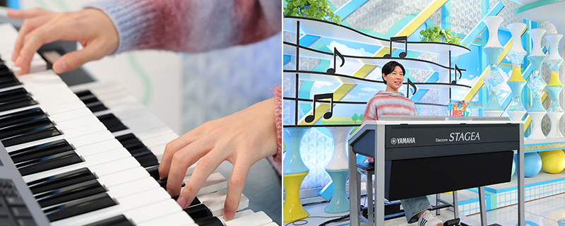 軽やかにジングルを弾いている多田憲伸さんの写真